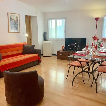 Very Cosy Flat In Heart Of Old Town Of Nice Near Beach Екстериор снимка