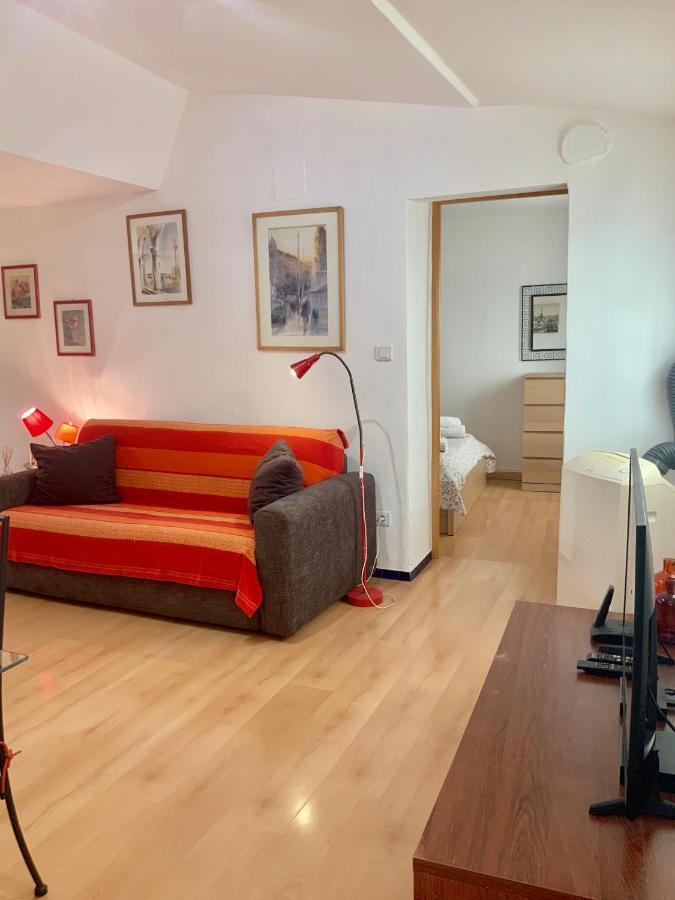Very Cosy Flat In Heart Of Old Town Of Nice Near Beach Екстериор снимка