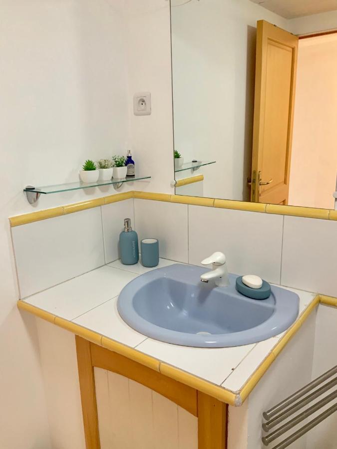 Very Cosy Flat In Heart Of Old Town Of Nice Near Beach Екстериор снимка