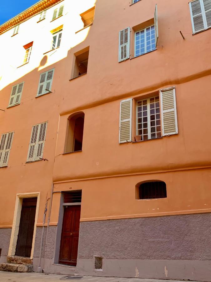 Very Cosy Flat In Heart Of Old Town Of Nice Near Beach Екстериор снимка